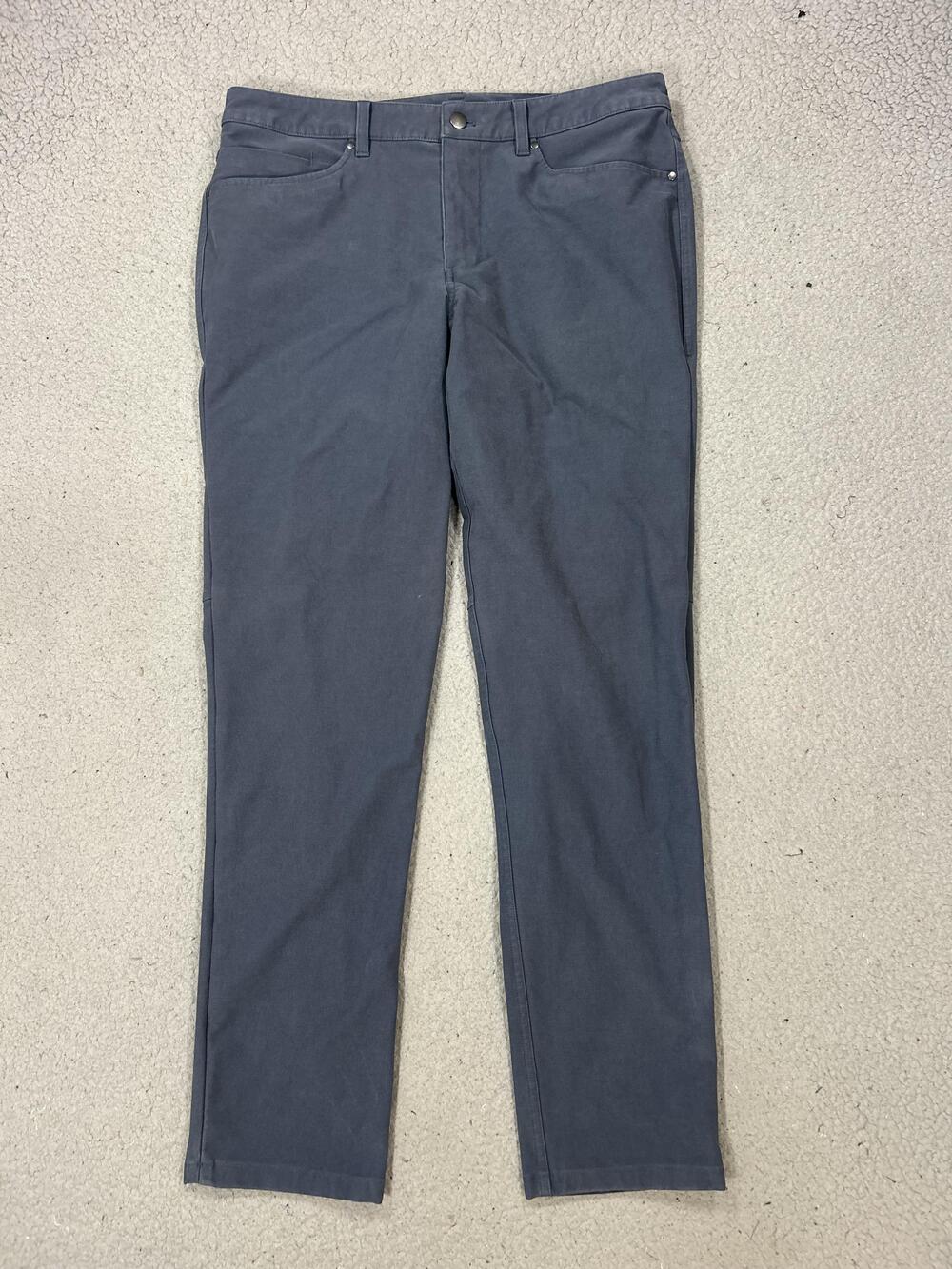 Lululemon ABC Pants Men 34x30 Gray Chino Slim Fit 5 Pocket Stretch Casual Office